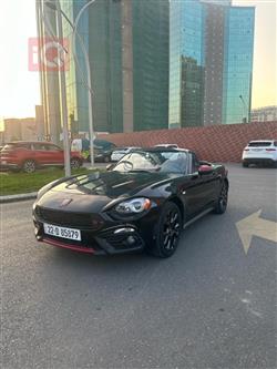 فيات 124 سبايدر